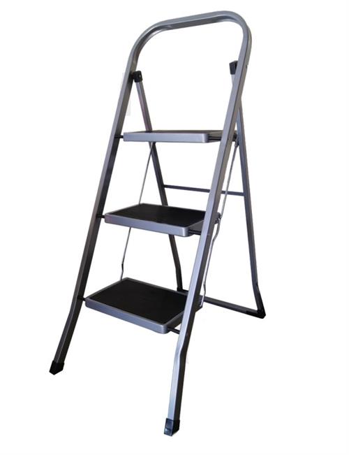 Totally Folding 3 Step Ladder Silver With Black